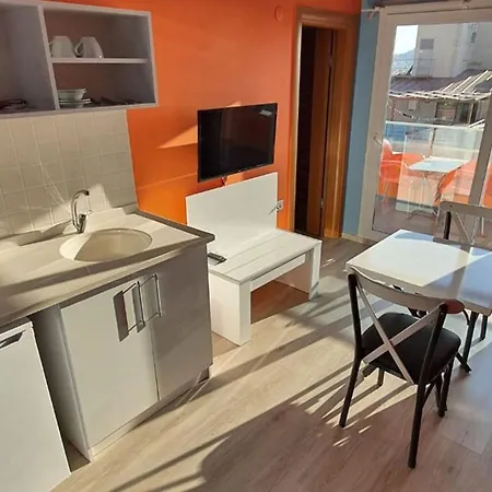 Dolly Apart Otel