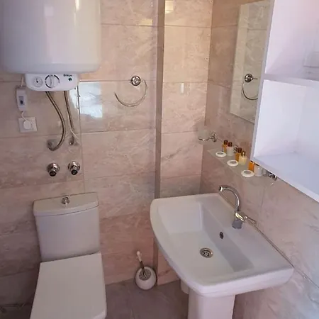 Dolly Apart Otel